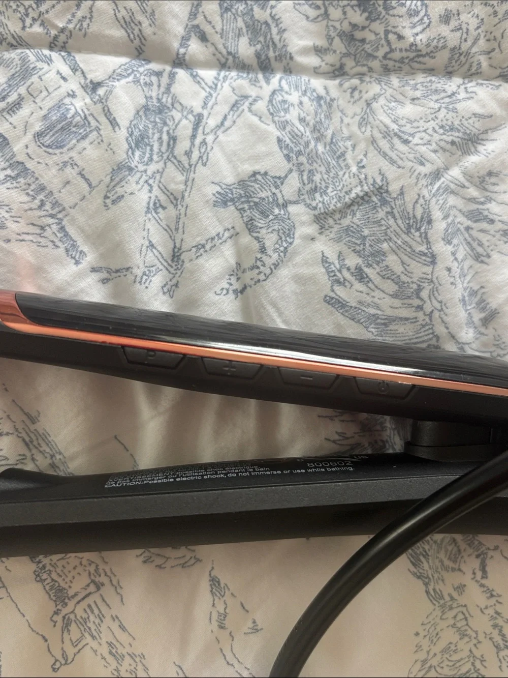 Brand New: Black & Rose Gold Flat Iron Hair Straightener